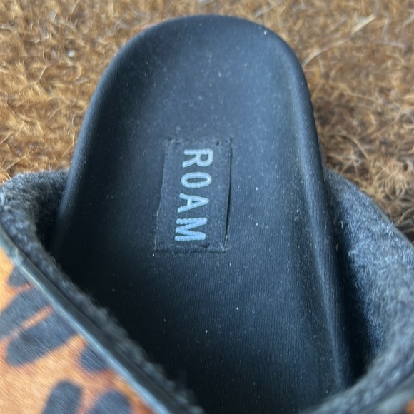 Roam Leopard Print Slides Cross Slides Roam Sandals Sz 37 - Picture 5 of 7